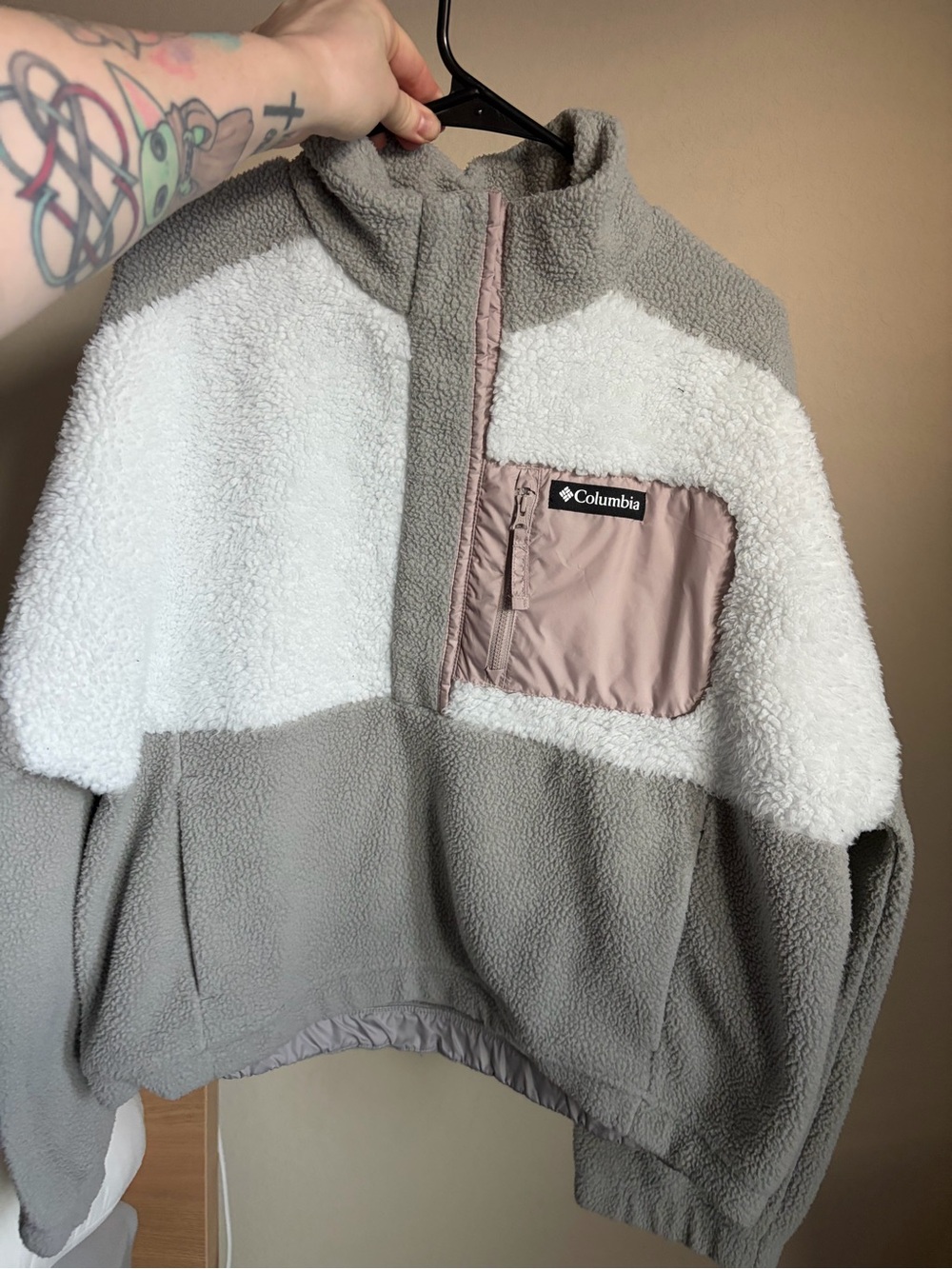 Columbia Women's Two-Tone Sherpa Pullover Sweater - Grey/Cream crop